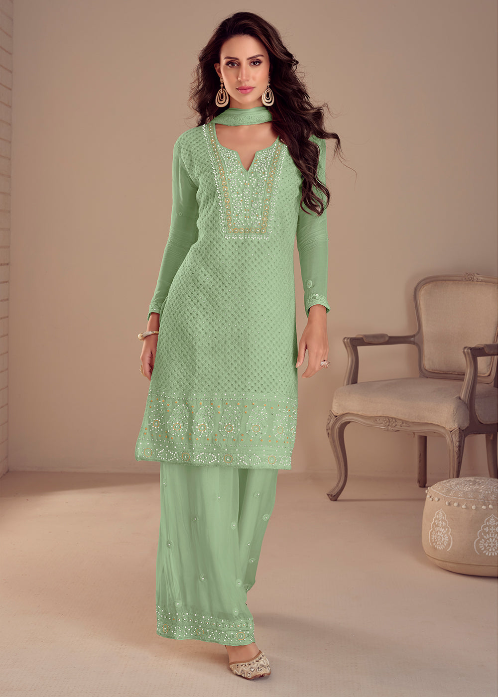 Buy Pakistani Style Suit