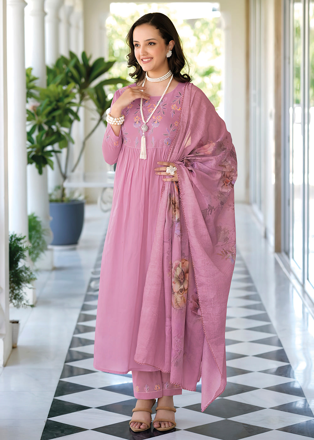 Graceful Pink Mal Mal Cotton Casual Look Salwar Suit Graceful Pink Mal Mal Cotton Casual Look Salwar Suit