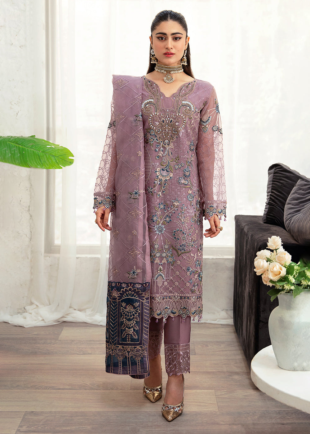 Buy Now Minhal Organza Collection Vol 10 by Ramsha | M-1005 Online in USA, UK, Canada & Worldwide at Empress Clothing