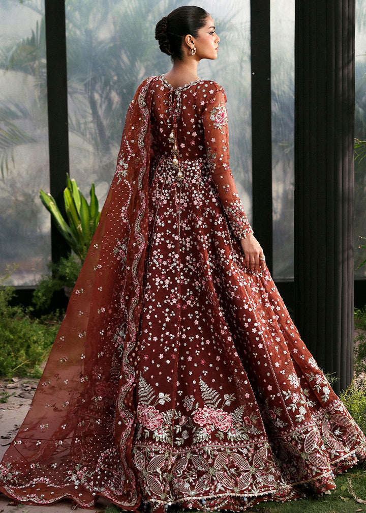 Buy Now La Fuchsia Luxury Formals '25 by Afrozeh | Shale Online in US, UK, Canada, Germany, Italy, Austria, France, Singapore, UAE & Worldwide at Empress.