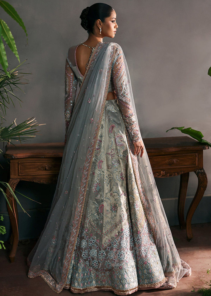 Buy Now La Fuchsia Luxury Formals '25 by Afrozeh | Elanora Online in US, UK, Canada, Germany, Italy, Austria, France, Singapore, UAE & Worldwide at Empress.