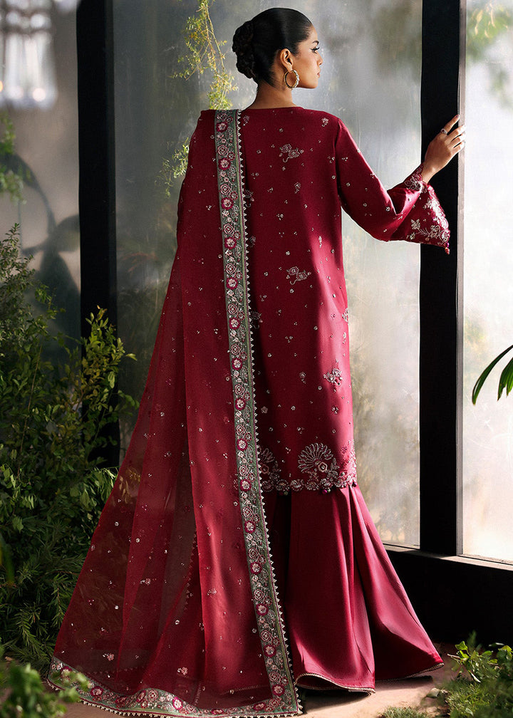 Buy Now La Fuchsia Luxury Formals '25 by Afrozeh | Yalira Online in US, UK, Canada, Germany, Italy, Austria, France, Singapore, UAE & Worldwide at Empress.