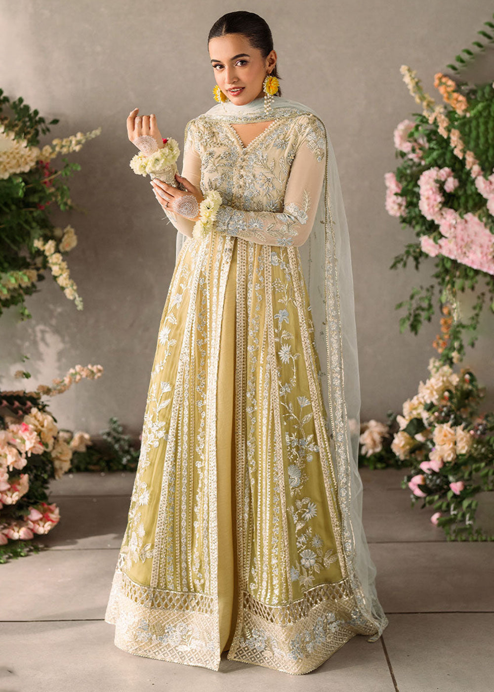 Buy Now Mastani Evening Luxury Chiffon '24 by Mushq | Hira Online at Empress Online in USA, Italy, Canada & Worldwide at Empress Clothing.