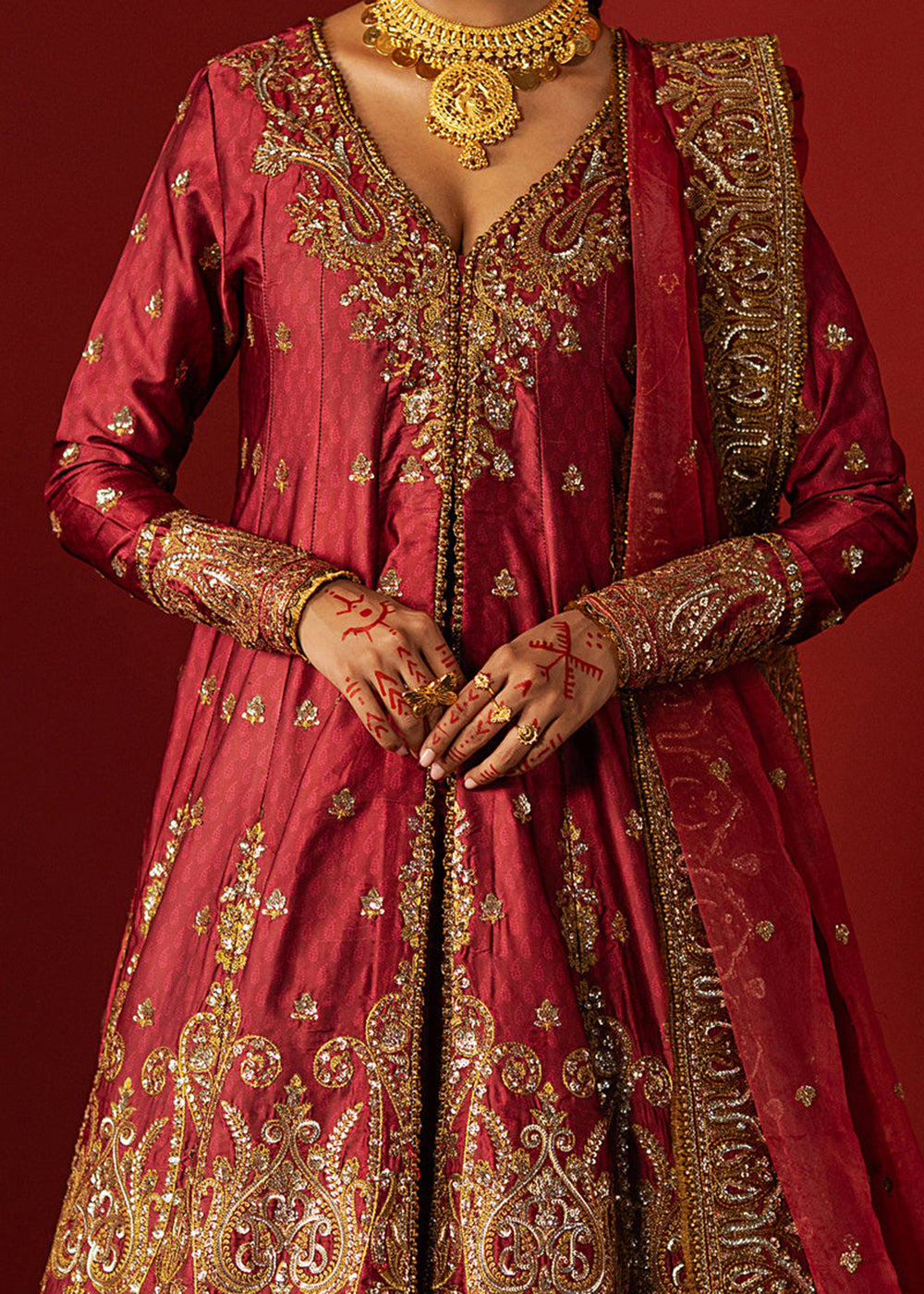 Buy Now Divani The Silk Wedding Edit '25 by Afrozeh | Bahaar Online in USA, UK, Canada, France, Italy, Germany, Greece, Sweden, UAE & Worldwide at Empress.