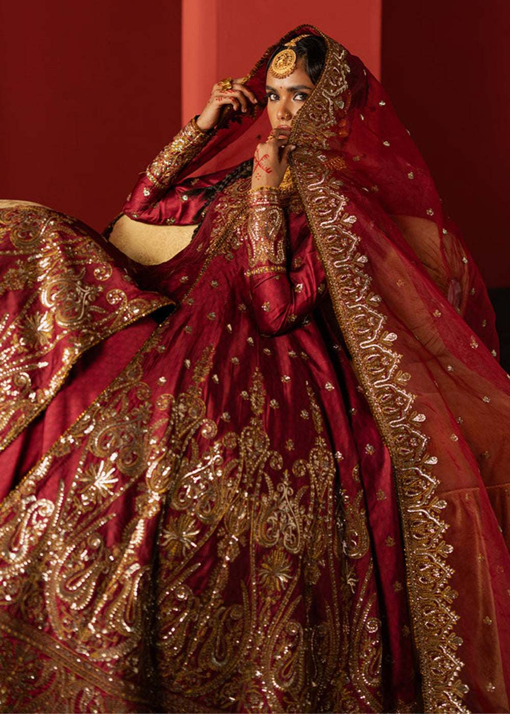 Buy Now Divani The Silk Wedding Edit '25 by Afrozeh | Bahaar Online in USA, UK, Canada, France, Italy, Germany, Greece, Sweden, UAE & Worldwide at Empress.