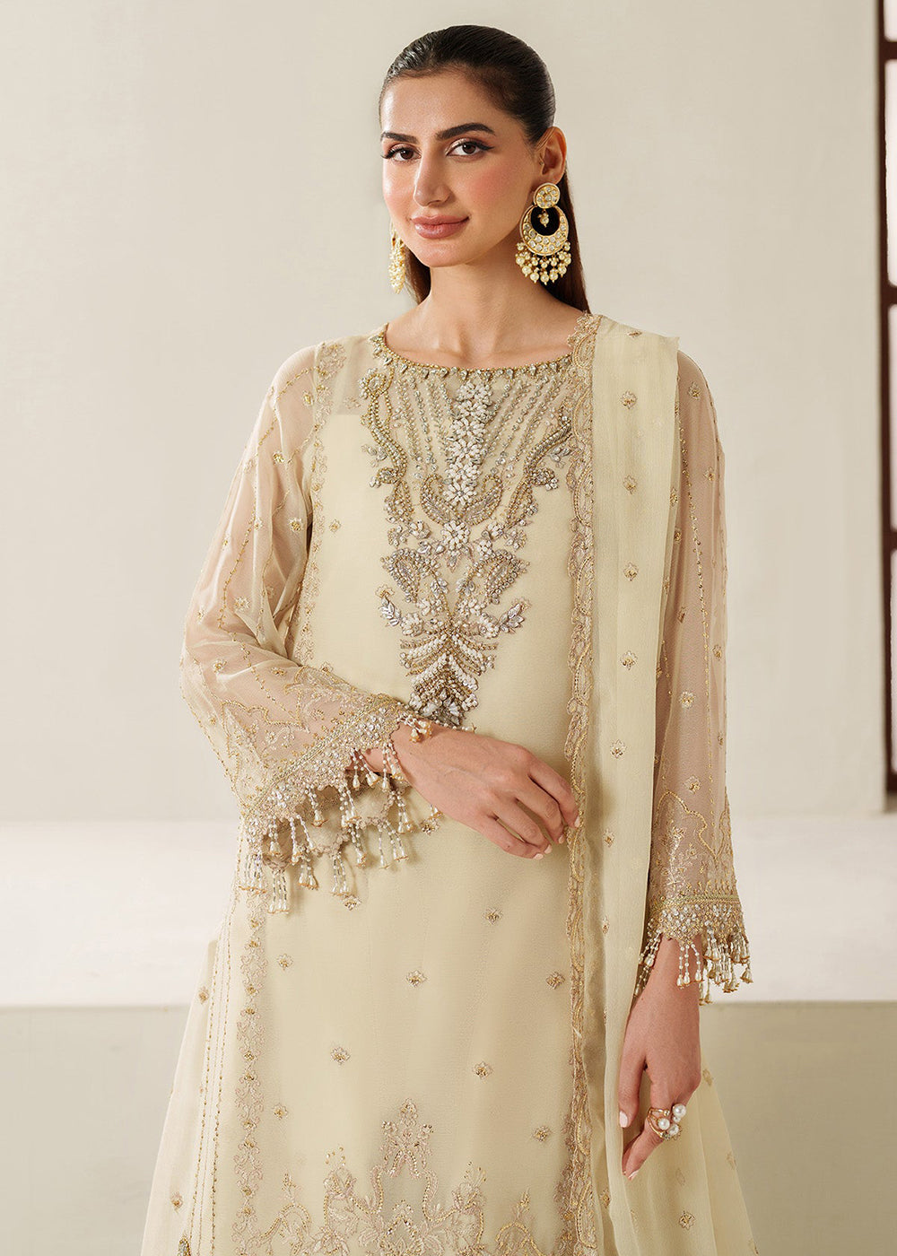 Buy Now Reena Handwork Luxury Chiffon '25 by Alizeh | AF-4052 Parnoor Online in USA, UK, Canada, France, Italy, Germany, Greece, Ireland & Worldwide at Empress.