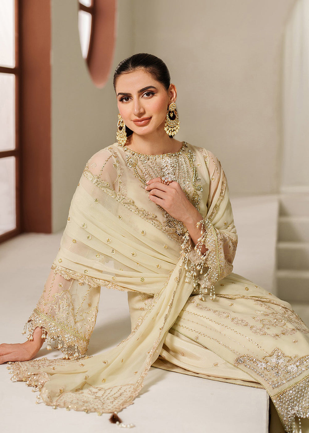 Buy Now Reena Handwork Luxury Chiffon '25 by Alizeh | AF-4052 Parnoor Online in USA, UK, Canada, France, Italy, Germany, Greece, Ireland & Worldwide at Empress.