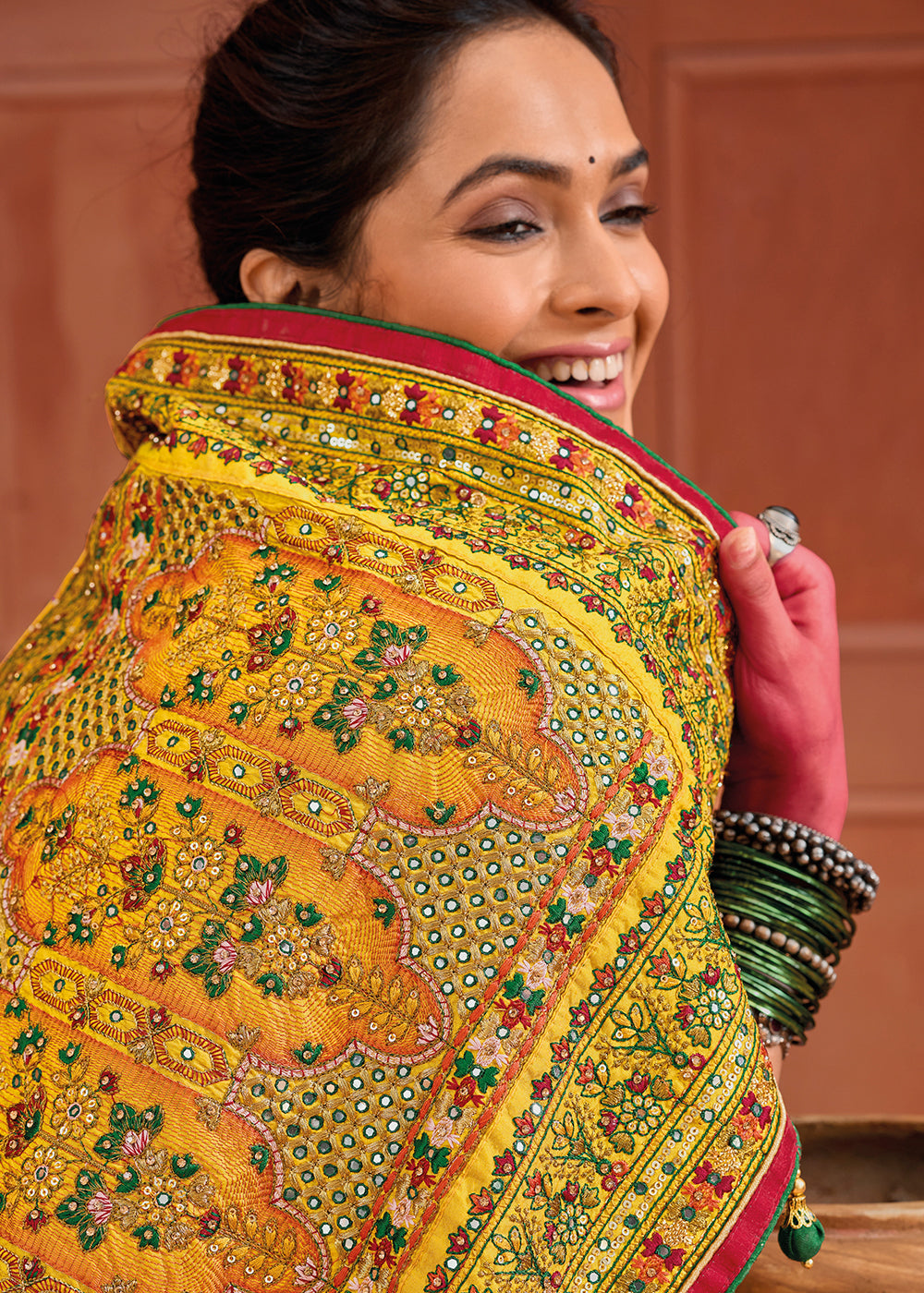 Buy Now Yellow Kachhi Work Embroidered Traditional Banarasi Saree Online in USA, UK, Canada & Worldwide at Empress Clothing.