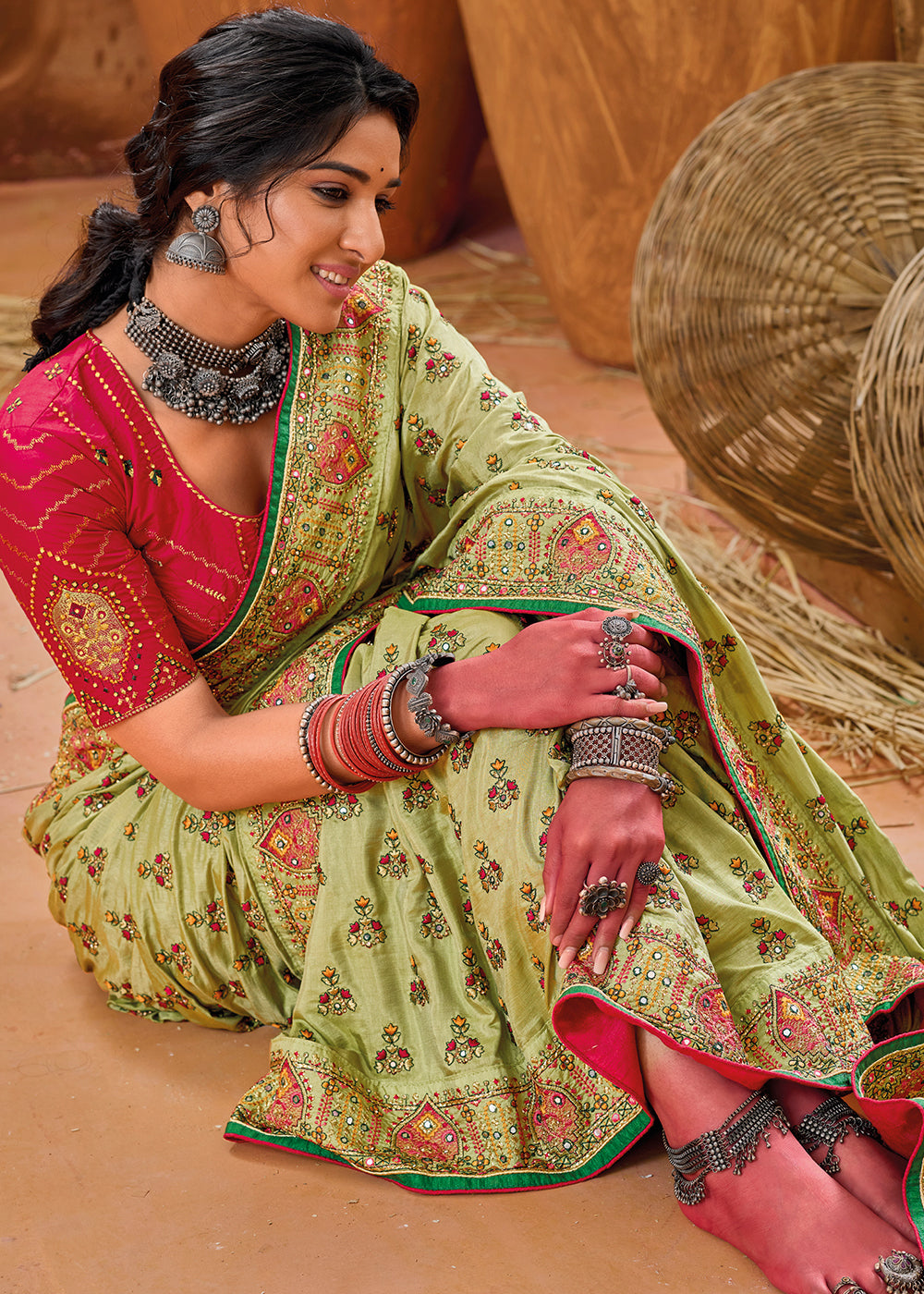 Buy Now Green Kachhi & Mirror Work Traditional Banarasi Saree Online in USA, UK, Canada & Worldwide at Empress Clothing. 