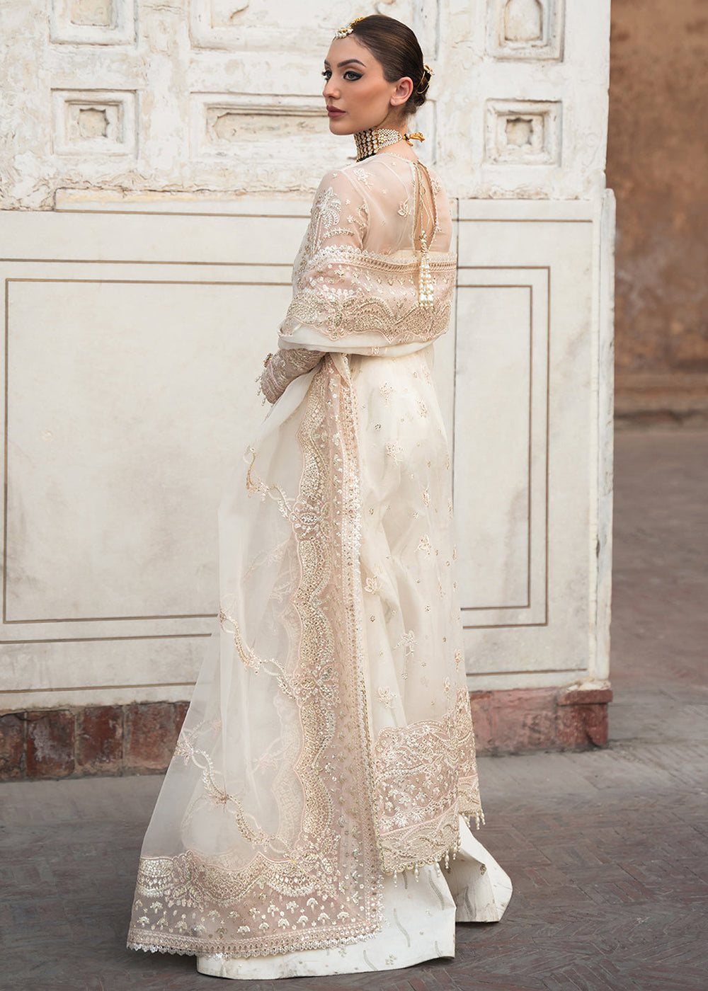 Buy Now Pehli Nazar Wedding Formals '24 by Ayzel | ZUBAIDA Online at Empress in USA, UK, Canada, Germany, Italy, Dubai & Worldwide at Empress Clothing.