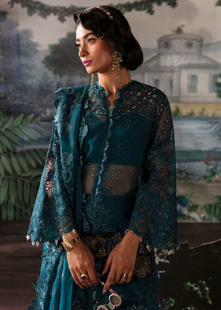 Buy Now La Fuchsia Luxury Formals '24 Vol 2 by Afrozeh | Alba Online at Empress Online in USA, UK, Canada & Worldwide at Empress Clothing.