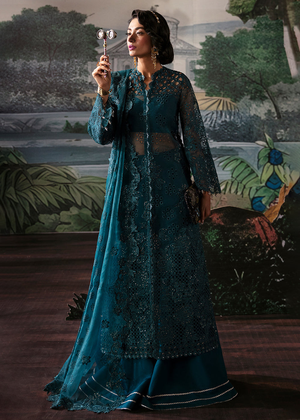 Buy Now La Fuchsia Luxury Formals '24 Vol 2 by Afrozeh | Alba Online at Empress Online in USA, UK, Canada & Worldwide at Empress Clothing.