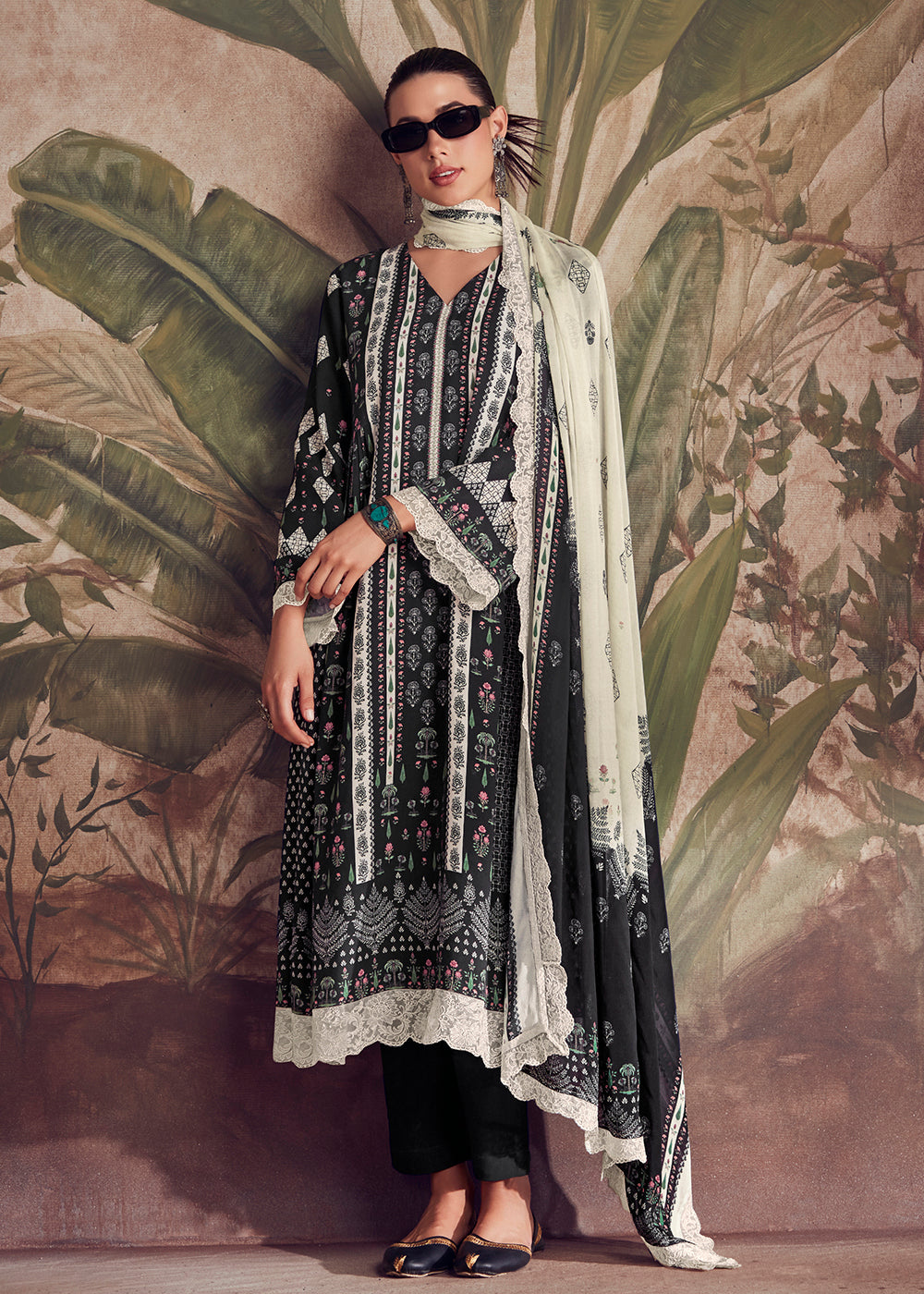 Buy Now Black Pakistani Style Digital Printed Salwar Suit Online in USA, UK, Canada, Germany, Australia & Worldwide at Empress Clothing. 