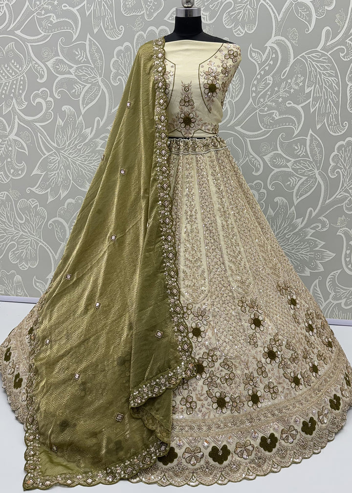 Buy Now Green Flower Pattern Motif &amp; Beads Attractive Lehenga Choli Online in US, UK, Canada, France, Italy, Germany, Sweden, UAE &amp; Worldwide at Empress.