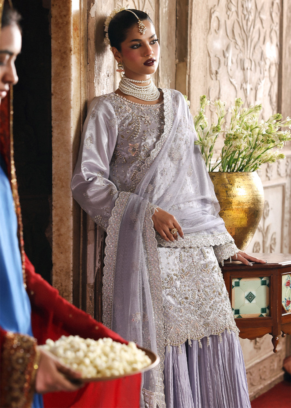 Buy Now Romansiyyah Luxury Formals '25 by Emaan Adeel | AABROO Online in US, UK, Canada, France, Italy, Germany, Sweden, Greece, Ireland & Worldwide at Empress.