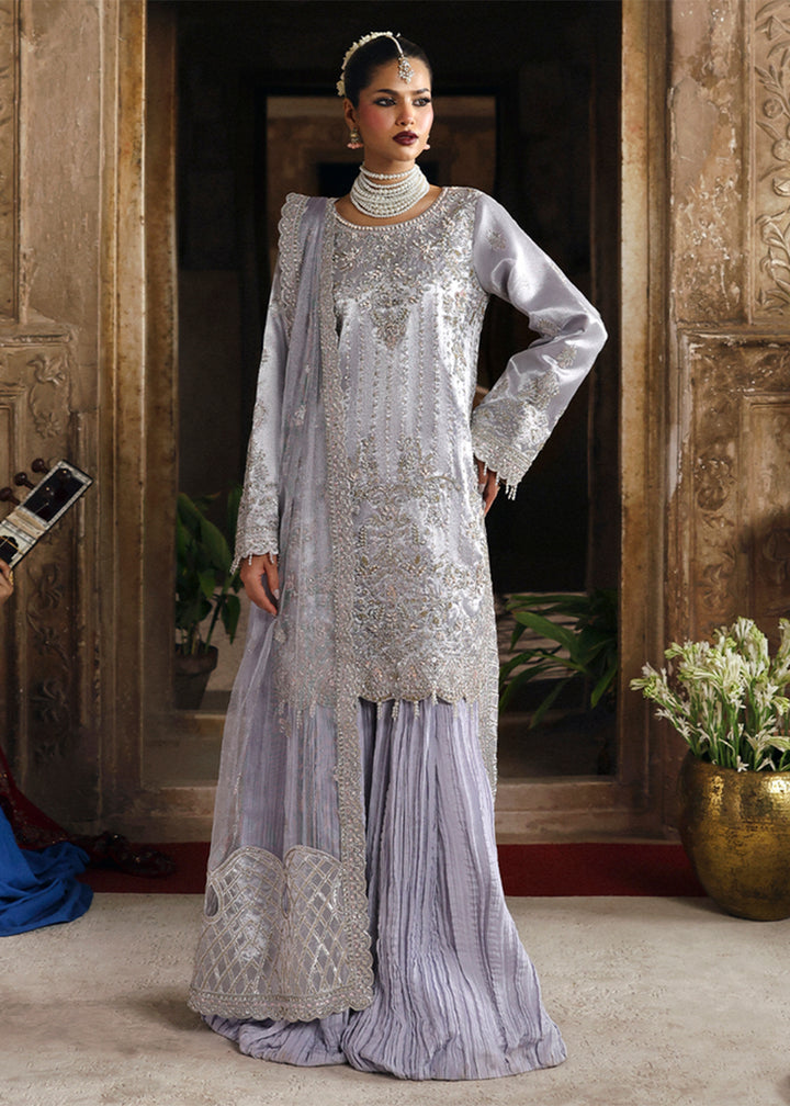 Buy Now Romansiyyah Luxury Formals '25 by Emaan Adeel | AABROO Online in US, UK, Canada, France, Italy, Germany, Sweden, Greece, Ireland & Worldwide at Empress.