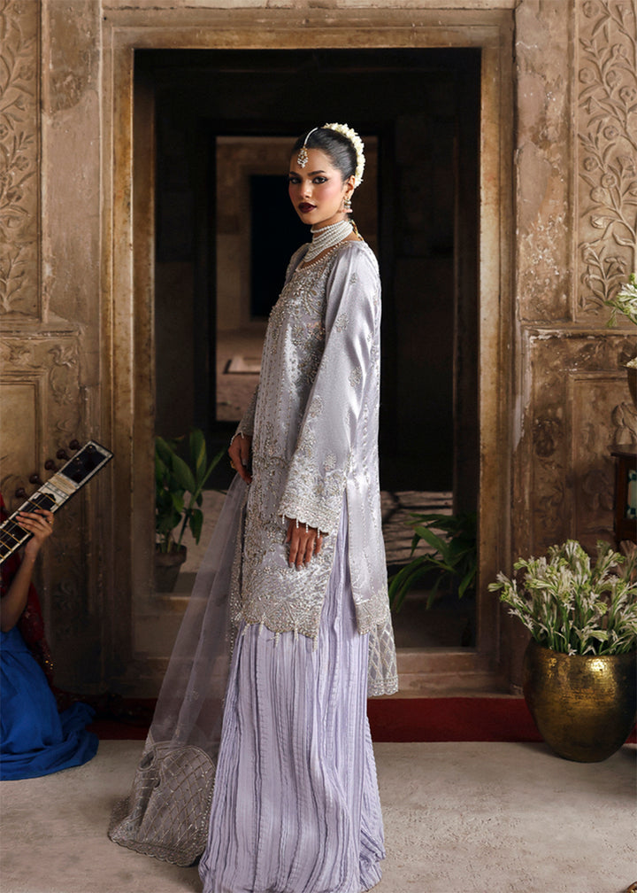 Buy Now Romansiyyah Luxury Formals '25 by Emaan Adeel | AABROO Online in US, UK, Canada, France, Italy, Germany, Sweden, Greece, Ireland & Worldwide at Empress.