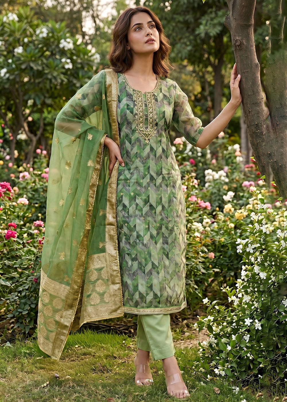 Buy Now Green Organza Banarasi Embroidered Pant Style Salwar Suit Online in US, UK, Canada, Netherlands, Germany, Italy, France, Sweden & Worldwide at Empress.