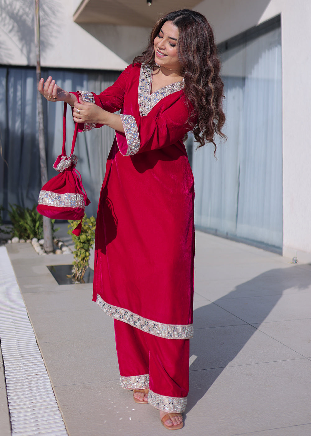 Buy Now Pink Rich Zari & Mirror Work Festive Salwar Suit Online in US, UK, Canada, Germany, Italy, France, Austria, Denmark, Sweden, UAE & Worldwide at Empress.