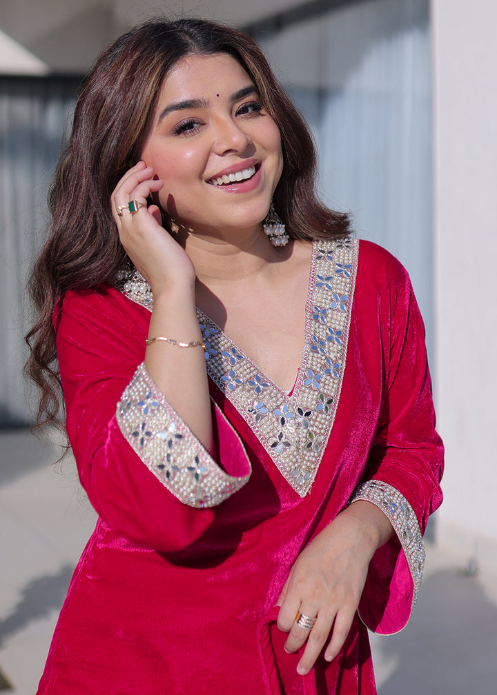 Buy Now Pink Rich Zari & Mirror Work Festive Salwar Suit Online in US, UK, Canada, Germany, Italy, France, Austria, Denmark, Sweden, UAE & Worldwide at Empress.