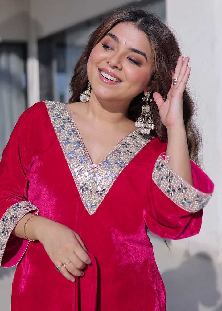 Buy Now Pink Rich Zari & Mirror Work Festive Salwar Suit Online in US, UK, Canada, Germany, Italy, France, Austria, Denmark, Sweden, UAE & Worldwide at Empress.