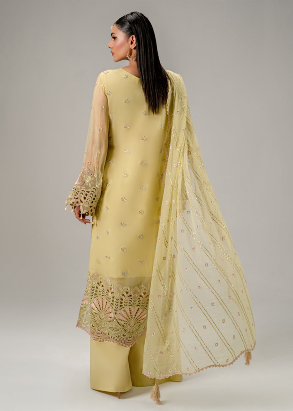 Buy Now Aura Luxury Chiffon '25 by Zebtan | AR-03 Online in USA, UK, Canada, France, Italy, Germany, New Zealand, Australia, UAE & Worldwide at Empress.