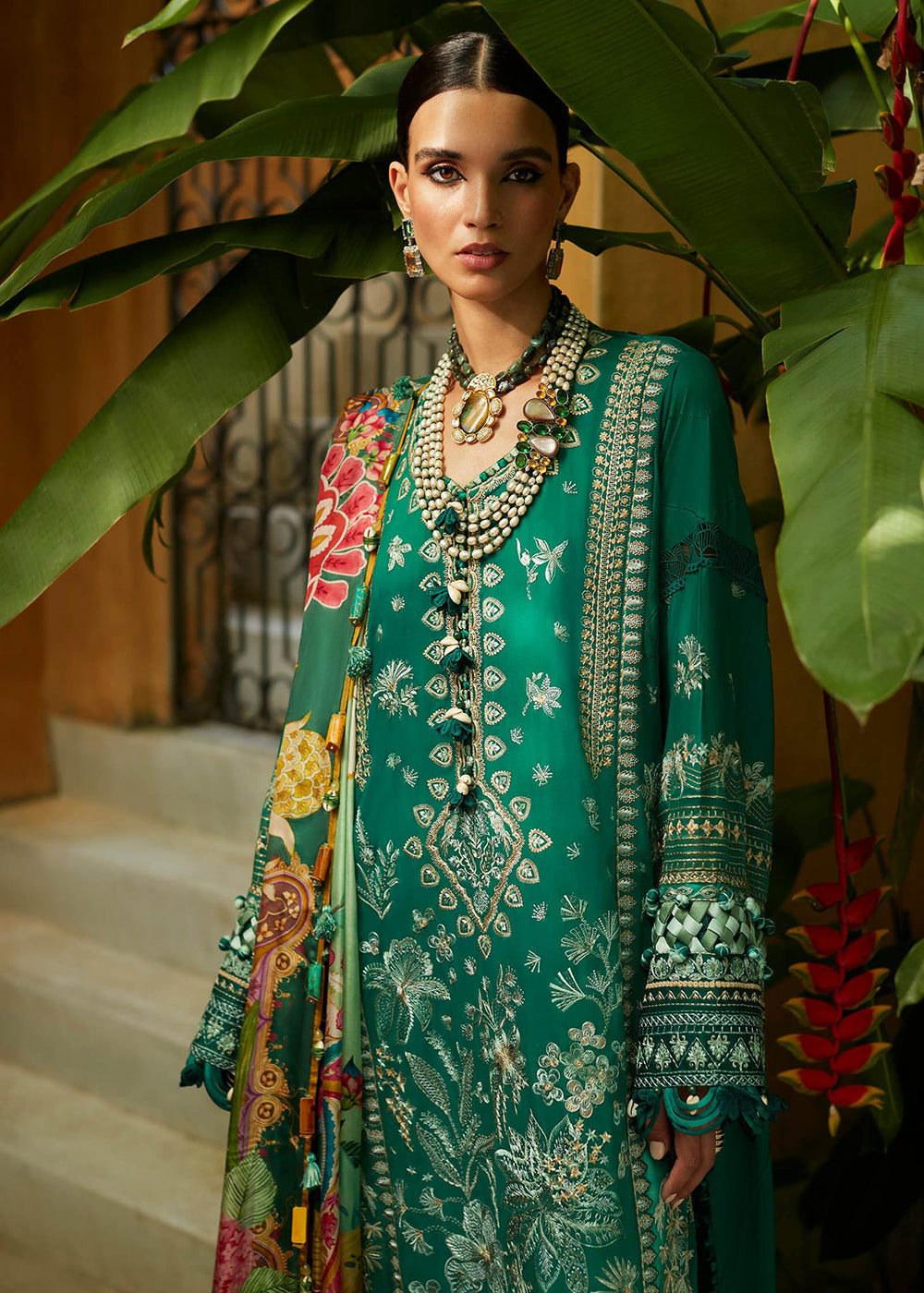 Dark Green Lawn Suit - Elan - Luxury Lawn '23 - ARNA-EL23-05A Dark Green Lawn Suit - Elan - Luxury Lawn '23 - ARNA-EL23-05A