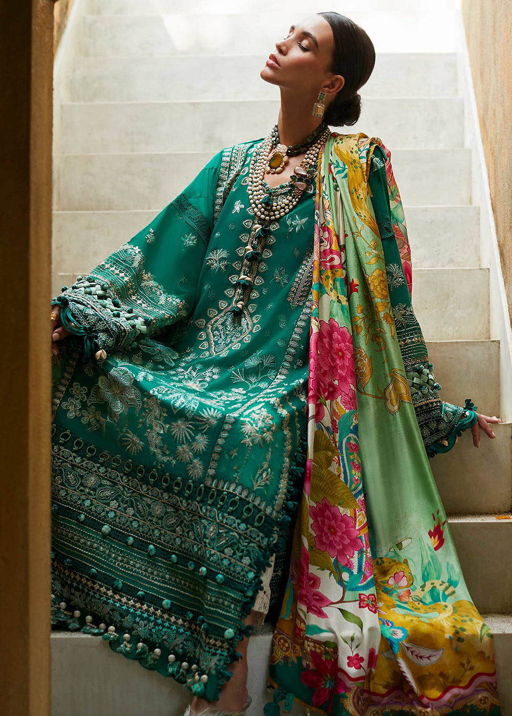 Dark Green Lawn Suit - Elan - Luxury Lawn '23 - ARNA-EL23-05A Dark Green Lawn Suit - Elan - Luxury Lawn '23 - ARNA-EL23-05A