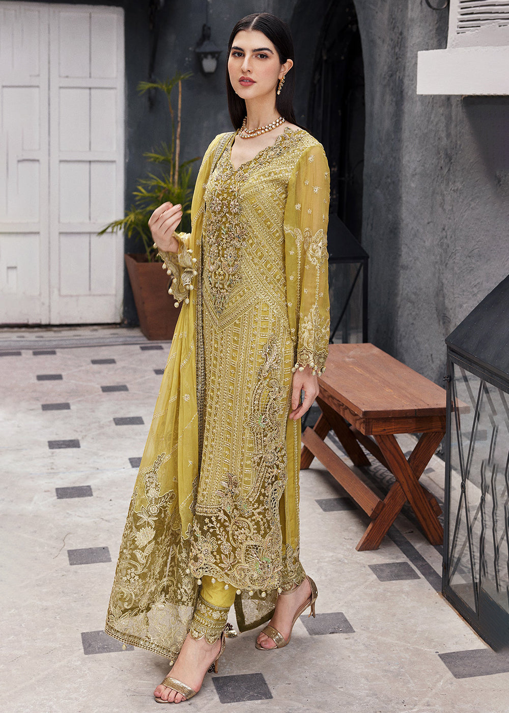 Buy Now Nawabzadi Wedding Formals '24 by Emaan Adeel | AROOHI Online at Empress Online in USA, UK, Canada & Worldwide at Empress Clothing. 