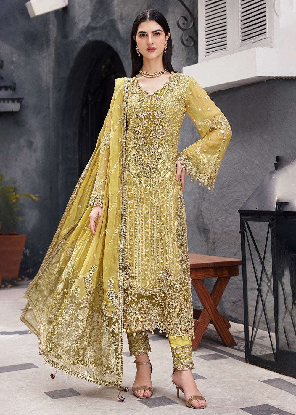 Buy Now Nawabzadi Wedding Formals '24 by Emaan Adeel | AROOHI Online at Empress Online in USA, UK, Canada & Worldwide at Empress Clothing. 