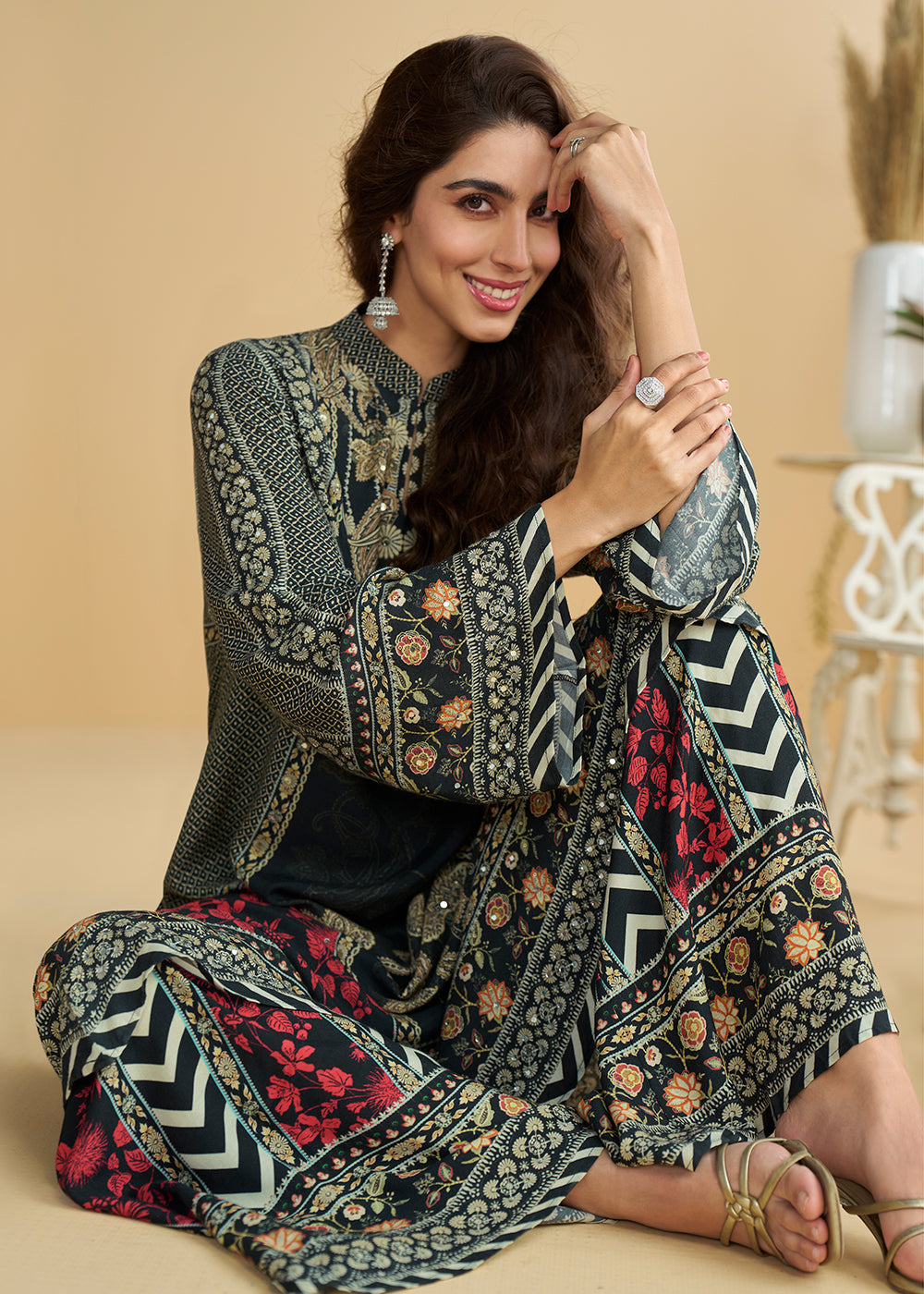 Buy Now Black Trendy Crepe Printed Palazzo Style Suit Online in Newark, Miami, Toronto, London, Bayern, Austin, Denver, New York, Dubai & Worldwide at Empress.