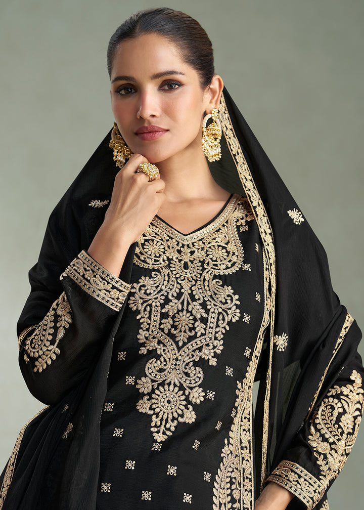 Buy Now Zari Threads & Sequins Black Palazzo Style Suit Suit Online in USA, UK, Canada, Germany, Italy, France, Austria, UAE & Worldwide at Empress Clothing.
