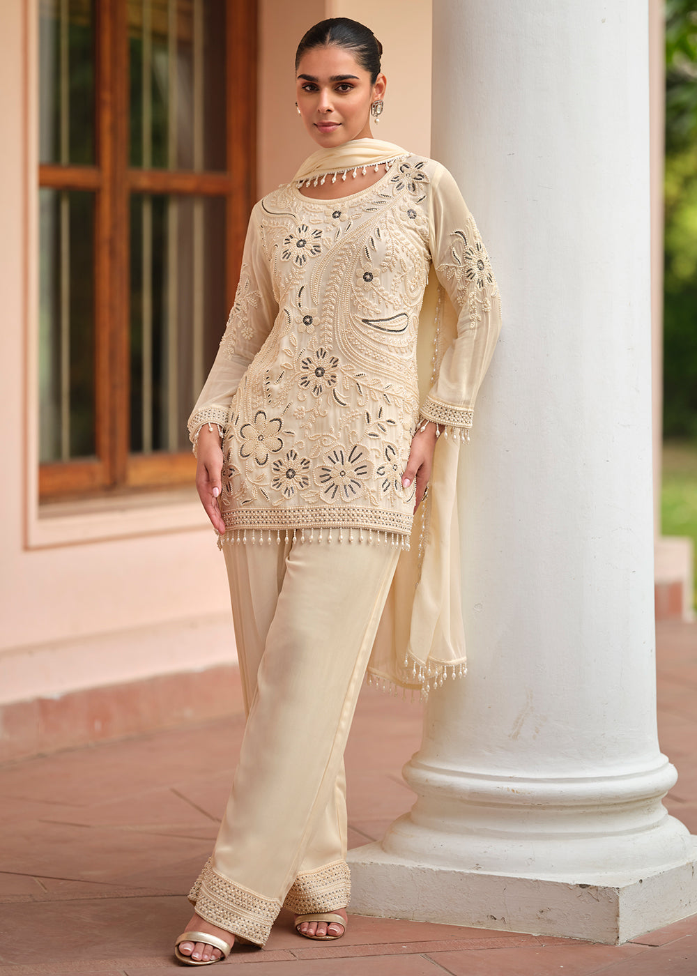 Buy Now Beautiful Ivory Georgette Trouser Style Suit Online in Newark, Yorktown, Toronto, London, Munich, Chicago, Denver, Utah, Paris & Worldwide at Empress.
