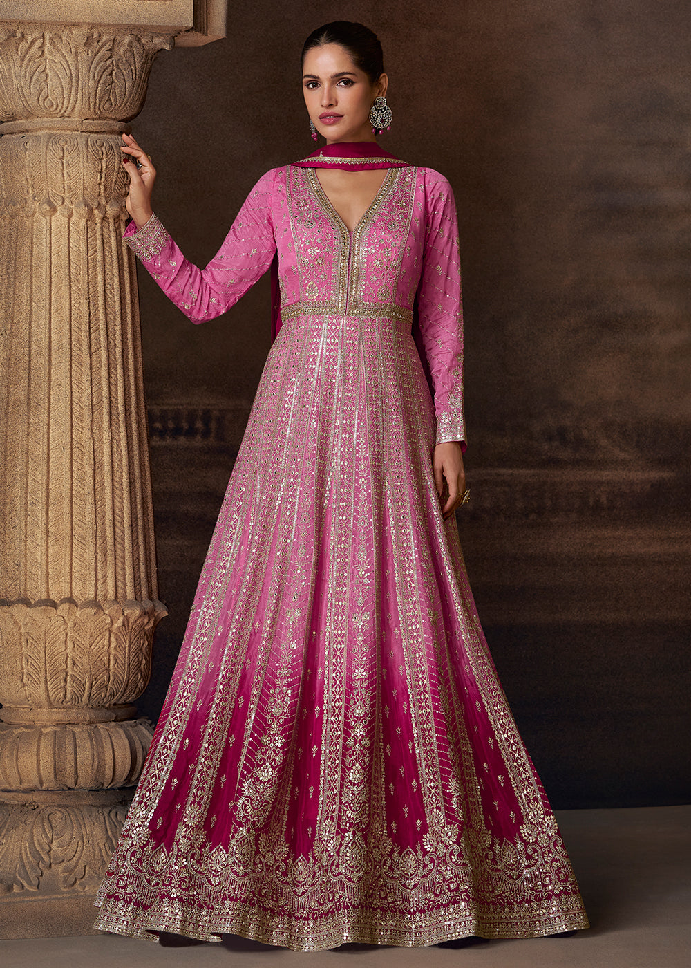 indian dress pink In recent years, pink has surged in popularity among Indian brides, becoming a favored choice alongside traditional red. Its soft, romantic appeal and versatility in shades have made it a symbol of