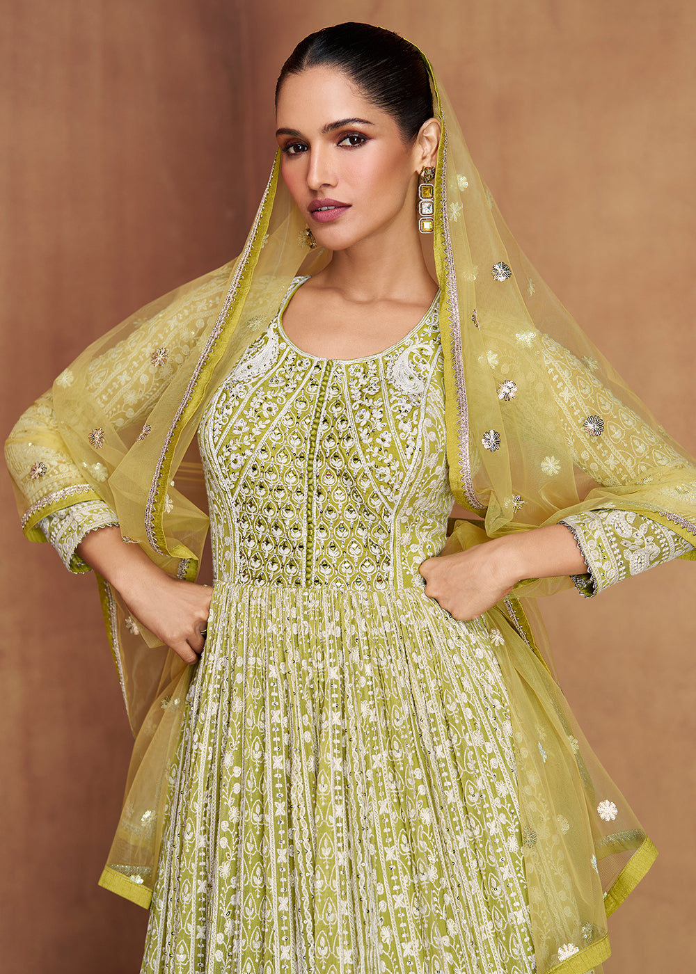 Buy Now Royal Green Real Georgette Embroidered Anarkali Suit Online in USA, UK, Sweden, Denmark, Greece, Germany, Canada, Austria, UAE & Worldwide at Empress.