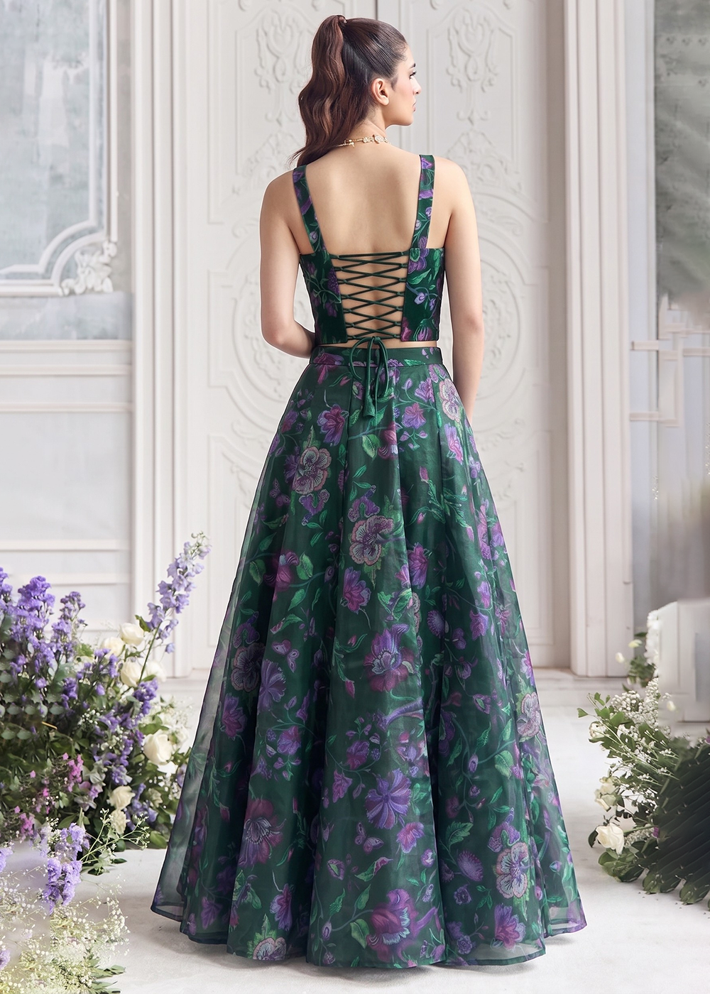 Buy Now Green Floral Tabby Organza Party Wear Lehenga Set Online in US, UK, Canada, France, Italy, Germany, Sweden, Austria, Switzerland &amp; Worldwide at Empress.