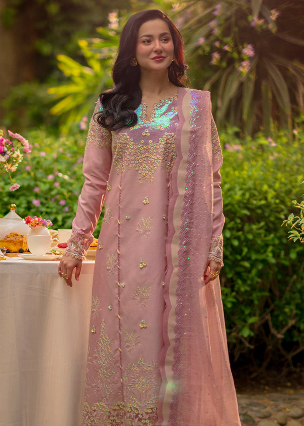 Buy Now Luxury Eid Collection 26 by Rang Rasiya | Alayna Online in US, UK, Canada, France, Greece, Germany, Ireland, Sweden, Denmark, UAE & Worldwide at Empress.
