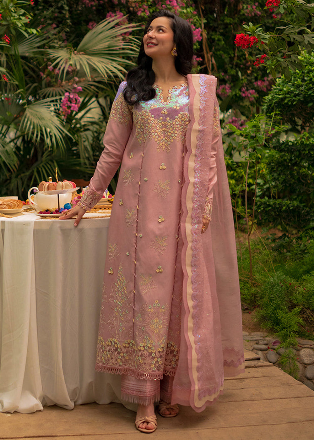 Buy Now Luxury Eid Collection 26 by Rang Rasiya | Alayna Online in US, UK, Canada, France, Greece, Germany, Ireland, Sweden, Denmark, UAE & Worldwide at Empress.