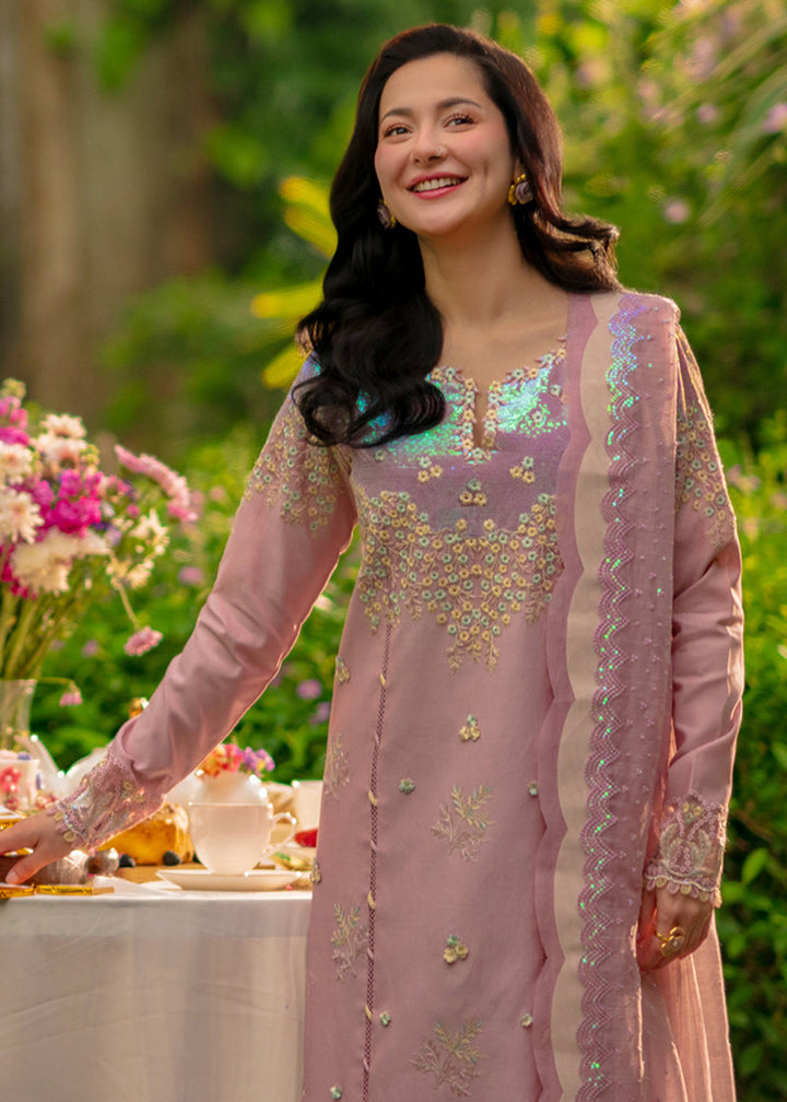 Buy Now Luxury Eid Collection 26 by Rang Rasiya | Alayna Online in US, UK, Canada, France, Greece, Germany, Ireland, Sweden, Denmark, UAE & Worldwide at Empress.