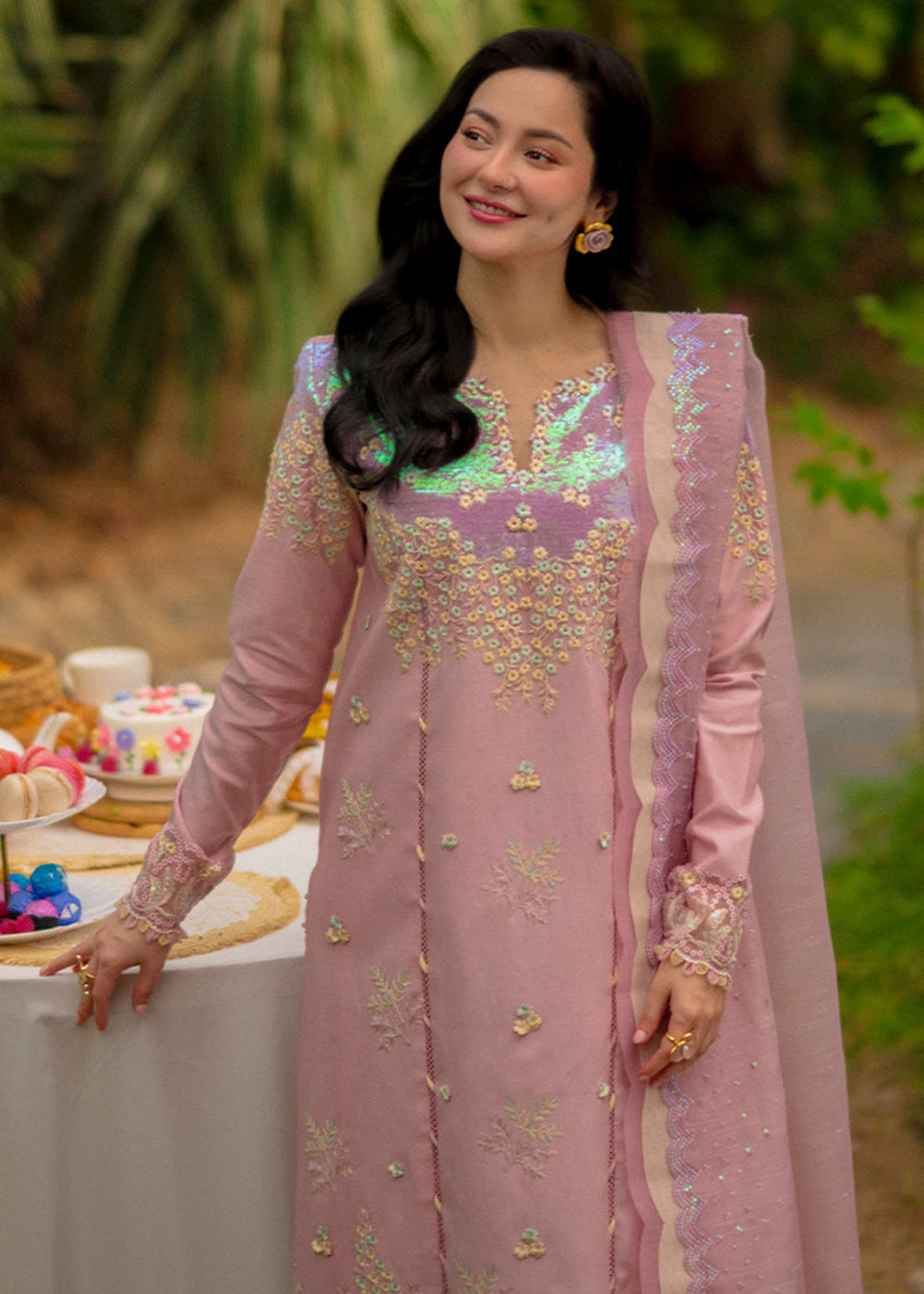 Buy Now Luxury Eid Collection 26 by Rang Rasiya | Alayna Online in US, UK, Canada, France, Greece, Germany, Ireland, Sweden, Denmark, UAE & Worldwide at Empress.