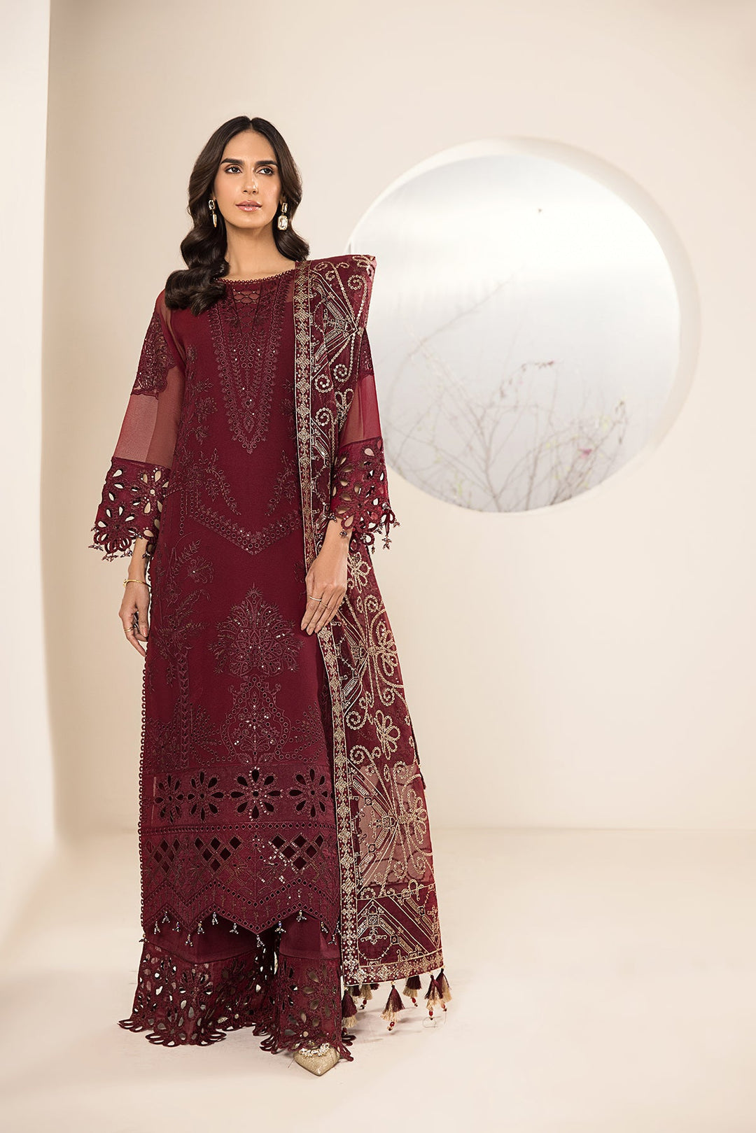 Buy Now Maroon Formal Suit - Alizeh - Lamhay Formals '23 - V15D01 - Raisa Online in USA, UK, Canada & Worldwide at Empress Clothing. 