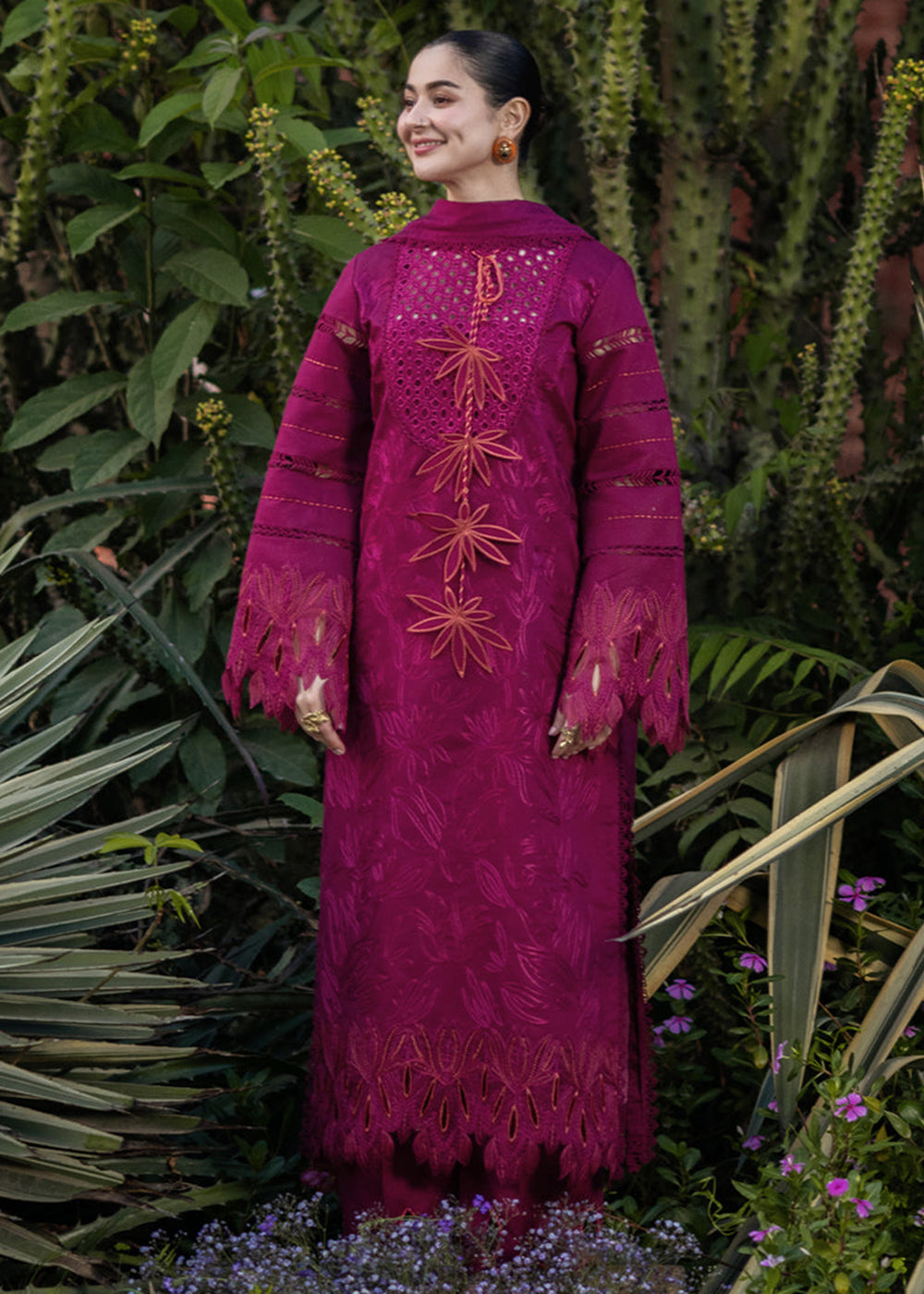 Buy Now Luxury Eid Collection 26 by Rang Rasiya | Ayra Online in US, UK, Canada, France, Greece, Germany, Ireland, Sweden, Denmark, UAE & Worldwide at Empress.