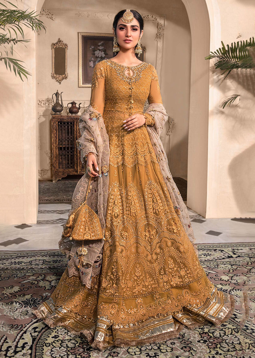 maria b golden dress Maria B 3Pcs Hand Embellished Golden Organza Dress Pakiclothing