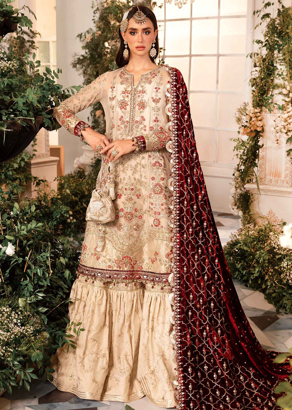 Buy Now Mbroidered Wedding Formals Edit '24 by Maria B | BD-2905 Online at Empress Online in USA, UK, France, UAE & Worldwide at Empress Clothing.