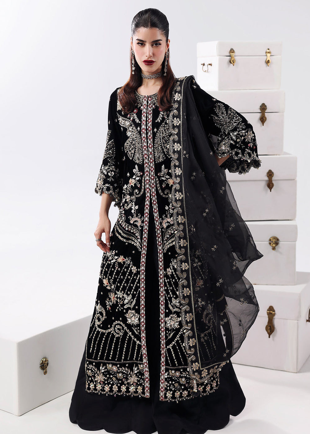 Buy Now L'amore Luxury Handwork Edit '25 by Sardinia | Black Swan Online in US, UK, Canada, France, Italy, Germany, Sweden, Greece, UAE & Worldwide at Empress.