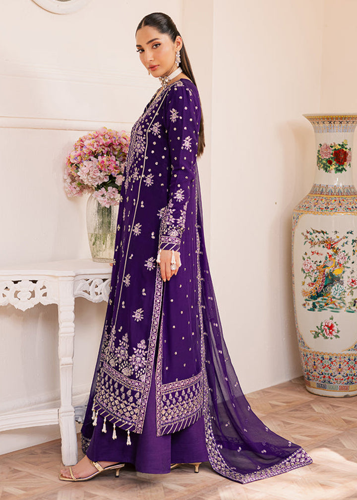 Buy Now Suave Luxury Formals '25 by Emaan Adeel | CALAIS Online in US, UK, Canada, Germany, Italy, Austria, France, Denmark, UAE & Worldwide at Empress Clothing.