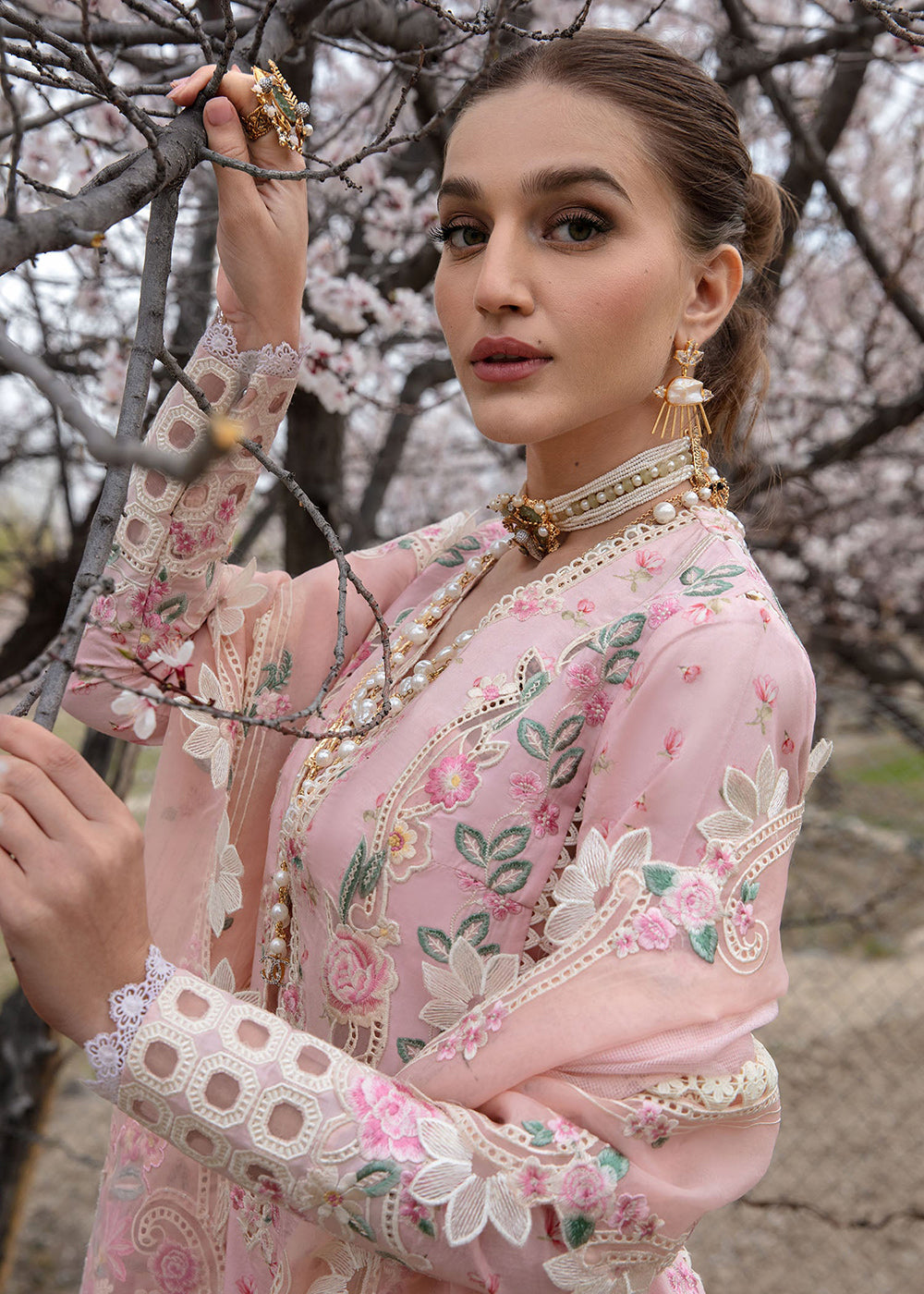 Buy Now Luxury Lawn '24 by Crimson | Believe In Her - Blush Pink Online at Empress in USA, UK, Canada, Germany, Italy, Dubai & Worldwide at Empress Clothing.