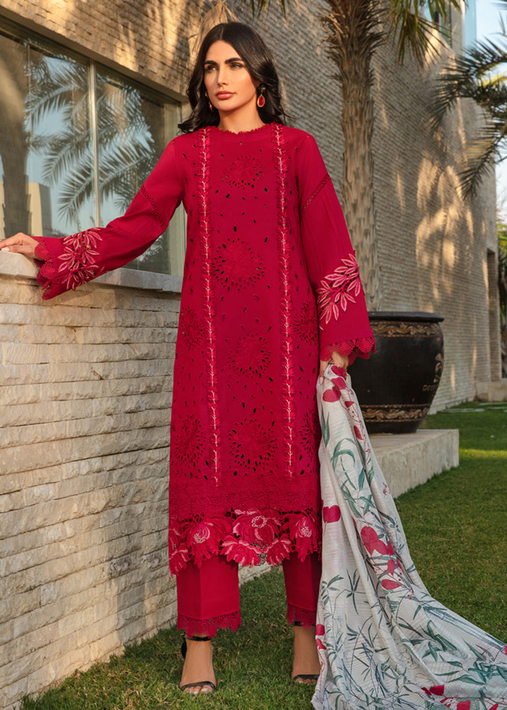 Buy Now Carnation Summer Lawn Collection '24 by Rang Rasiya | SCARLET Online at Empress Online in USA, UK, Canada & Worldwide at Empress Clothing.