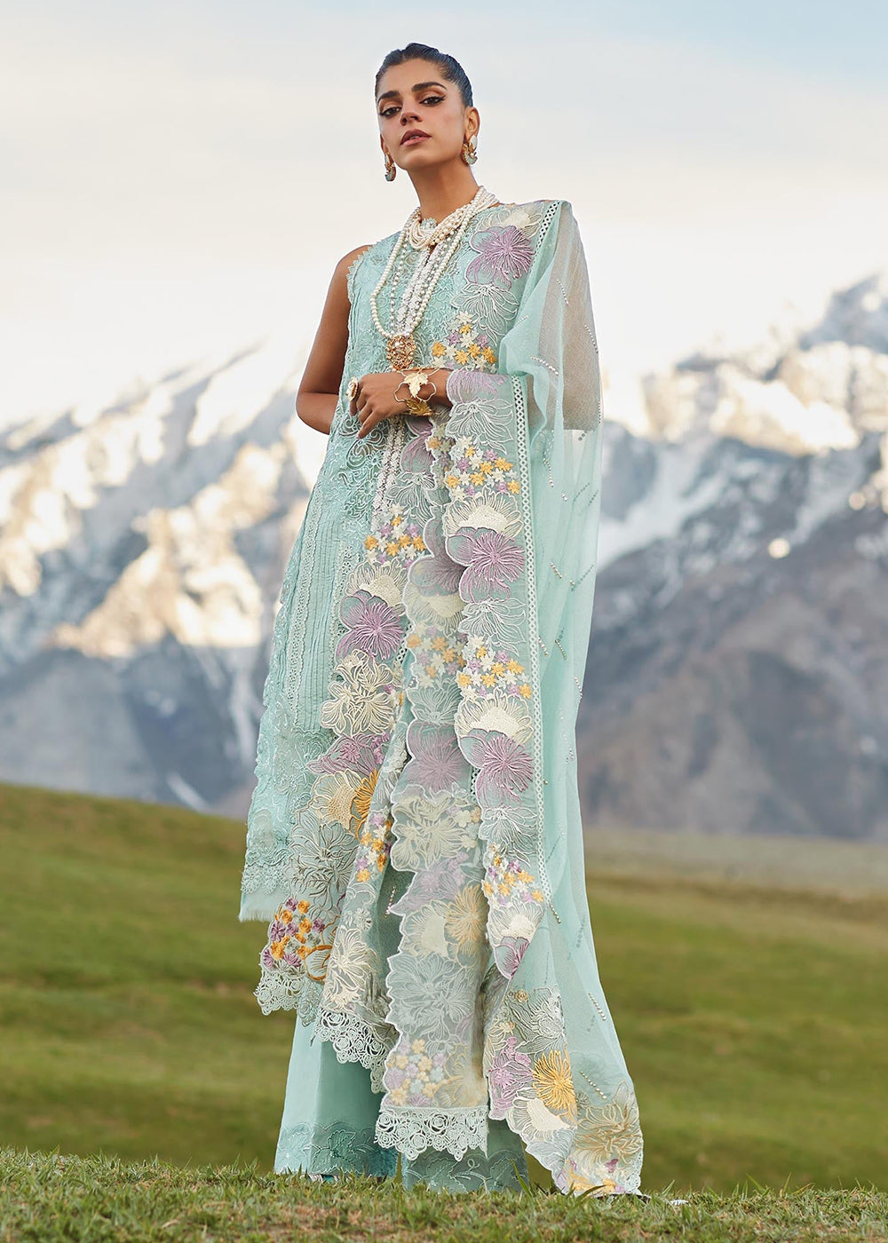 Green Lawn Suit - Saira Shakira X Crimson Luxury Lawn '23 - Pleated Perfection - D4A Green Lawn Suit - Saira Shakira X Crimson Luxury Lawn '23 - Pleated Perfection - D4A