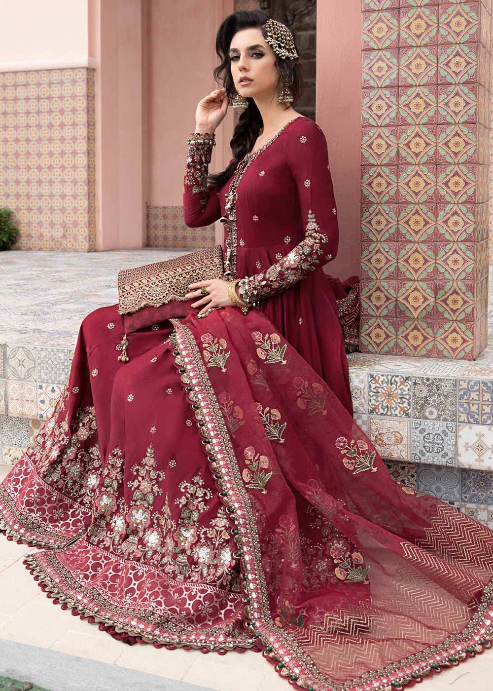 Sateen Unstitched Formals 2023 by Maria B | Maroon CST-708 Sateen Unstitched Formals 2023 by Maria B | Maroon CST-708